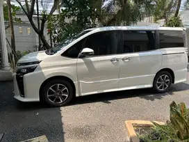 Toyota Voxy 2018 Bensin