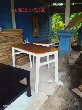 Meja cafe resto warung