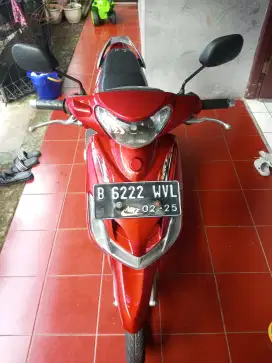 Mio smile tahun 2010 warna merah