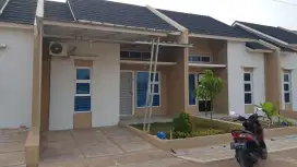 RUMAH DIJUAL CEPAT DI KOMPLEK CENTER PARK KONDISI BAGUS