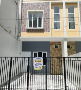 RUMAH MINIMALIS BRAND NEW DIJUAL KOMPLEK WALIKOTA KELAPA GADING