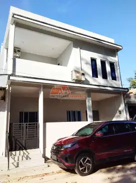 JUAL MURAH RUMAH 2 LANTAI TAMAN MARCHELIA FULL RENOVASI SIAP HUNI