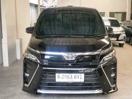 Toyota Voxy 2.0 AT 2018 Hitam PREMIUM B2963BYI