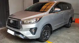 Toyota Innova Reborn 2.0 G MT Bensin Low Kilometer