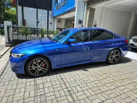 BMW 330i M-Sport Pro 2023 Super Istimewa siap pakai