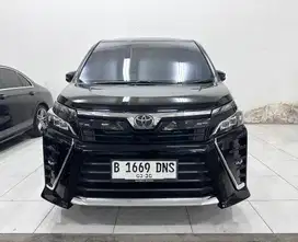 (50rb km) Voxy 2.0 2020 Sunroof Tangan1 Terawat Seperti Baru