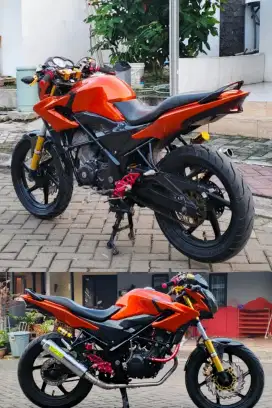 Dijual 1 unit motor Honda 150R SS on Complete