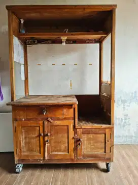 Gerobak Bekas jualan es teh