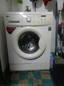 Mesin Cuci LG bekas