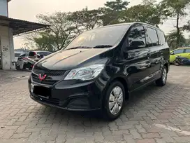 Wuling Confero DB 2019 Manual Hitam