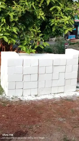 Batu kumbong pondasi rumah