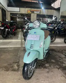 Piaggio Vespa Primavera 150 abs 2022 low km