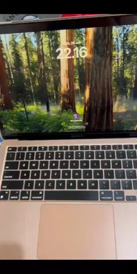 Jual MacBook Air M1 2020 8gb / 256gb