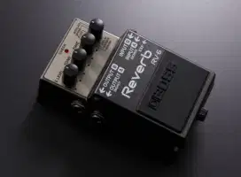 Pedal efek gitar Boss Reverb RV-6 BNOB, lengkap d
