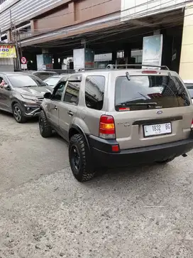 Ford Escape 3000cc XLT 2002