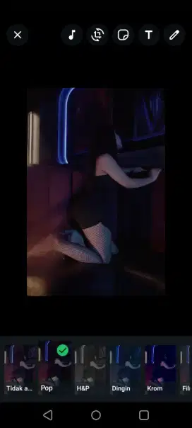 Dibutuh kan wanita
