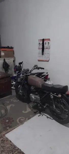 Kawasaki binter kz 200