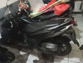 Vario Led old 150, tahun 2015