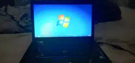 Leptop toshiba core i3