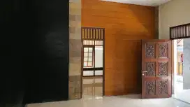 Rumah Besar Bisa Untuk Kos Gang Mawar Jalan Kaliurang Condongcatur