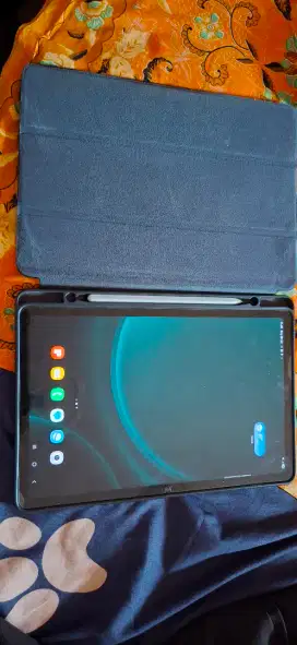 Jual cpt samsung tablet s9 fe 5g 6/128 mulus ..no minus