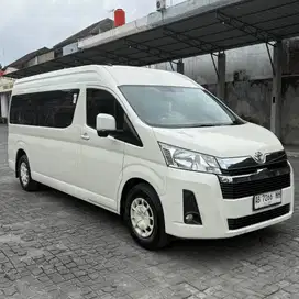 Toyota Hiace 2.8 Premio Manual 2019