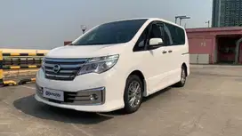 DP 5% Nissan Serena 2.0 Highway Star Panoramic Bensin-AT 2013 4SDSDS
