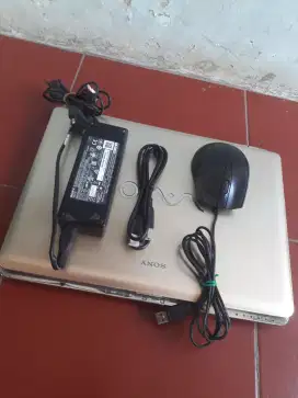 Aksesoris jual laptop Sony Vaio masih hidup