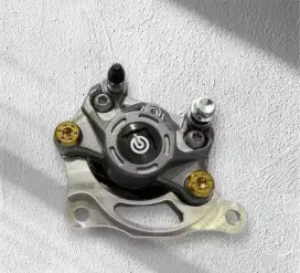 Kaliper brembo 2piston coin cnc plus hitam