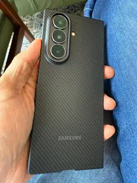 Wts Samsung Z Fold 7 1tb Black like new BNOB
