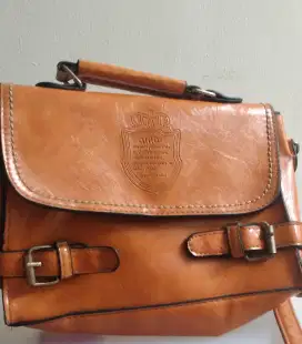 Tas vintage kulit asli