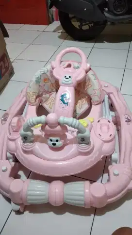 Baby walker (bekas terkena banjir)