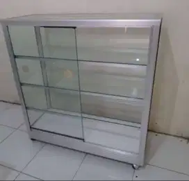 Etalase bekas ukuran 1m