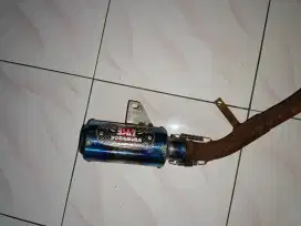 Knalpot motor suara dijamin kualitas kenceng ,jual murah 300k *nego*