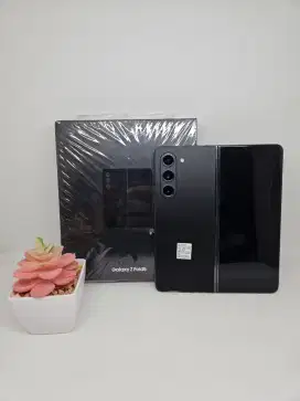 Samsung fold 5 12/512 (black)