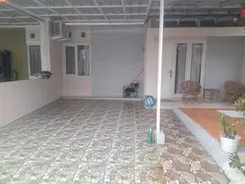 Dijual rumah siap huni semi furnished (baru renovasi agustus 2024)