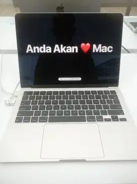 PROMO CICILAN MaCBooK ( 13 inci ) 256GB