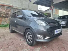 TDP Rendah Daihatsu Sigra 1.0 M Bensin-MT 2021 Abu-Abu C1GXT