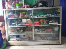 Jual etalase bekas