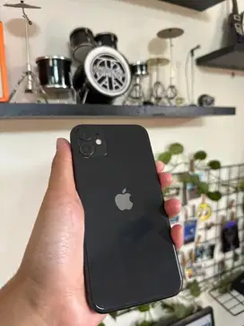 iPhone 11 128gb BH 87% Mulus siap pakai