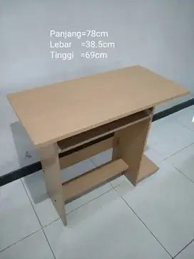 Meja belajar anak