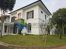 Dijual Rumah Mewah The Avani BSD City, Terdapat Kolam Renang, Brand Ne
