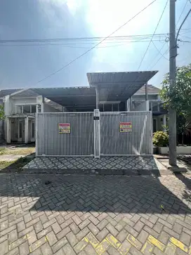 Jual Rumah di Perumahan Patra Raya Full Furniture