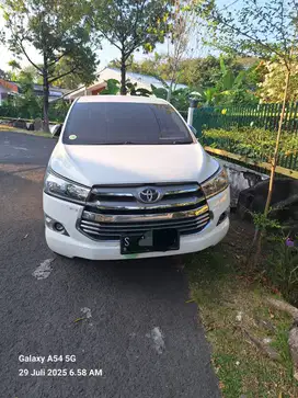 Jual Innova V bensin 2016 (pemakaian 2017)