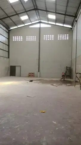 DI SEWAKAN GUDANG DI TELUK NAGA