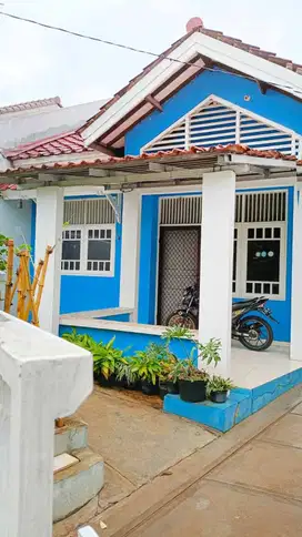 Rumah Luas 1.005 m² di Villa Melati Mas, Tangerang, SHM, Lokasi Strate