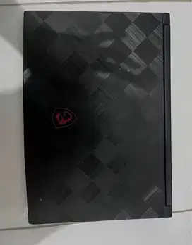 Laptop Gaming MSI GF 63