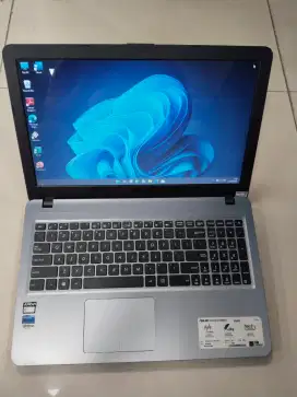 Dijual laptop Asus Windows 11 siap pakai 24jam COD bogor kota cek