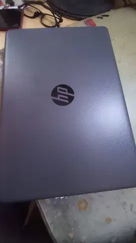 HP 240 G8 SERIES