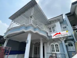 Dijual cepat Rumah 2 Lantai  di Kota wisata cibubir